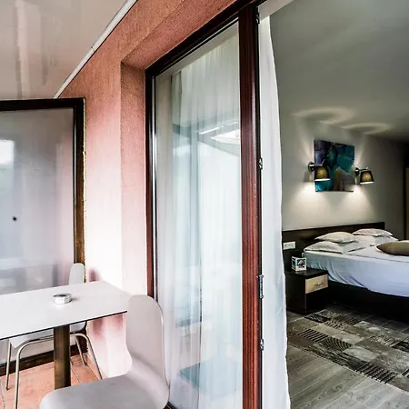Eden Hotel 3*